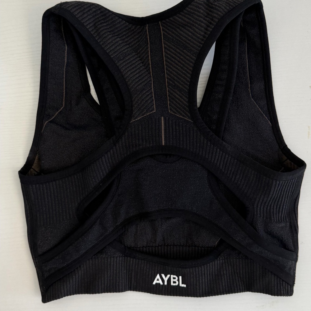 AYBL Reflex Seamless Sports Bra-Black